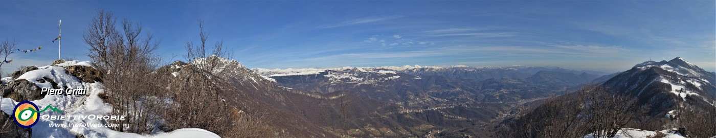 52 Panoramica  da sx Croce Ocone (1351 m),Resegone (1875 m), a dx Tesoro (1432 m).jpg